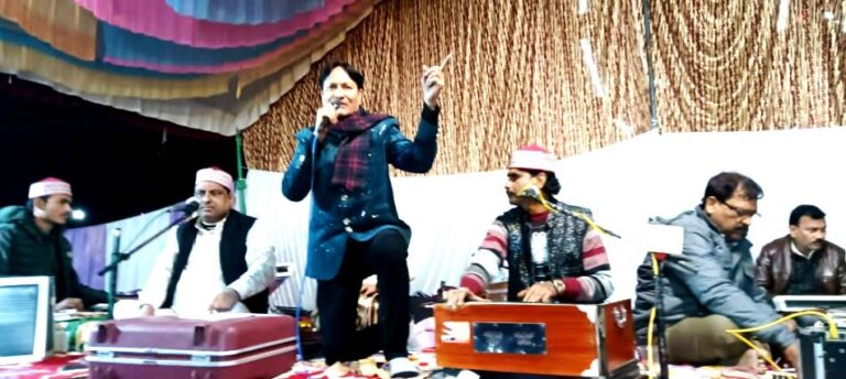 सालाना उर्स पर मशहूर कव्वाल शरीफ व सीमा परवीन के बीच हुआ दिलचस्प मुकाबला