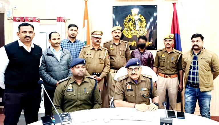 बहन की आशनाई भाई के कत्ल की बनी वजहप्रेम प्रसंग की जानकारी होने पर प्रेमी को घर आने से रोका तो कर दिया कत्ल