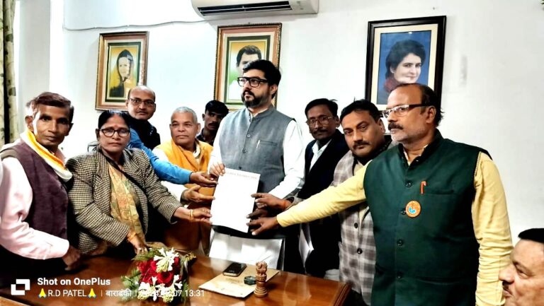 भारतीय किसान संघ ने सांसद को सौंपा ज्ञापन, जीएम बीज का विरोध
