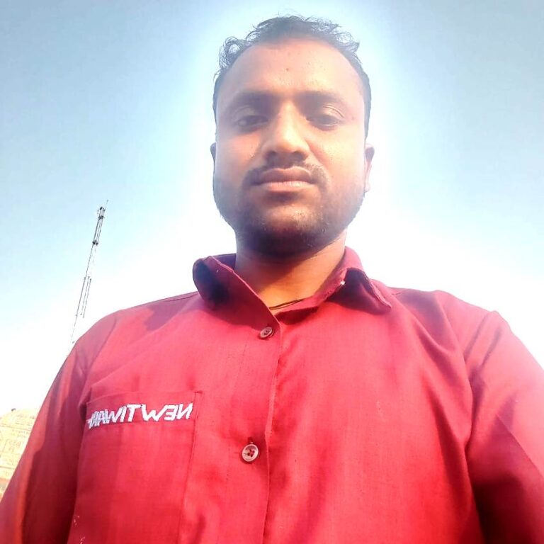 संदिग्ध परिस्थितियों में फंदे से लटकता मिला युवक का शव