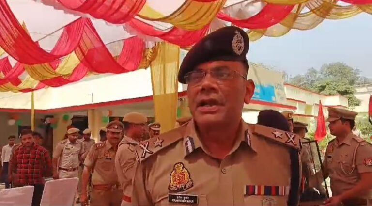 अमेठी पहुंचे आईजी अयोध्या प्रवीण कुमार सिंह ने कमरौली थाने का किया वार्षिक निरीक्षण