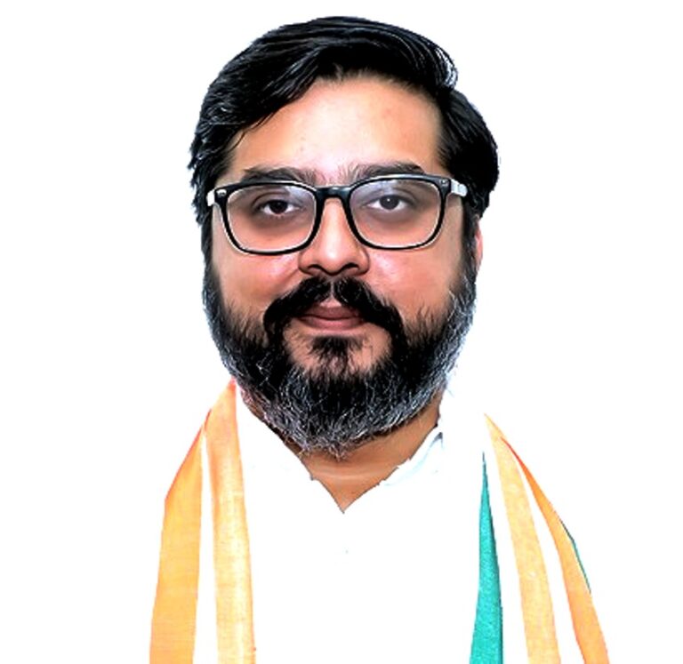 आंधी तूफान में विभिन्न क्षेत्रों में हुई 05 दर्दनाक मौतों पर सांसद ने डीएम को मुआवजे के लिए लिखा खत-मृतकों के परिजनों को 20 लाख व घायलों को 01 लाख रुपए की सहायता राशी देने की मांग की